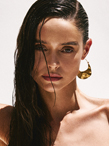 Model: Gabriela