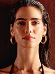 Model: Ana Avila