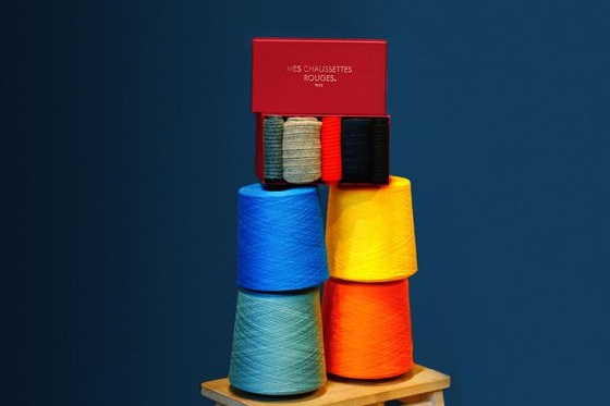 Chaussettes femme coton motif mosaïque - Tricotées en Italie - Daphné – Mes  Chaussettes Rouges