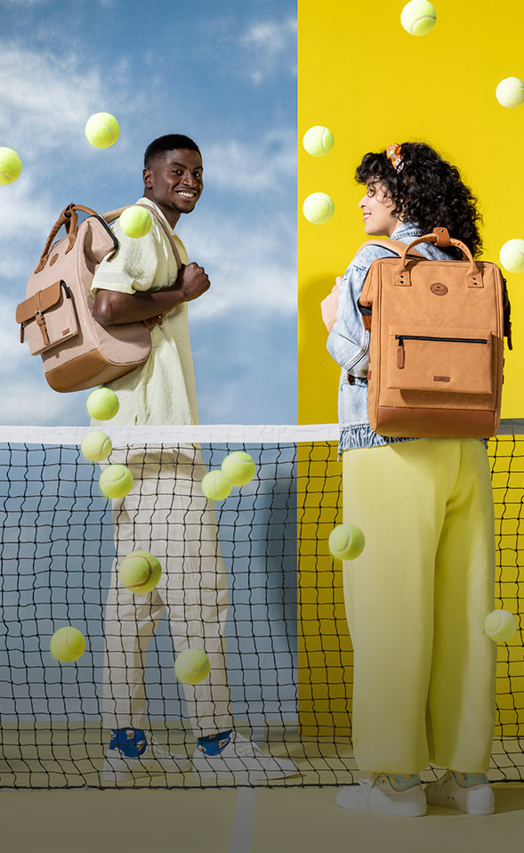 Cabaia Cabaïa réinvente les accessoires et vêtements pour les femmes, hommes et enfants : Bonnets, Sacs, Écharpes, Chaussettes, Serviettes de plage