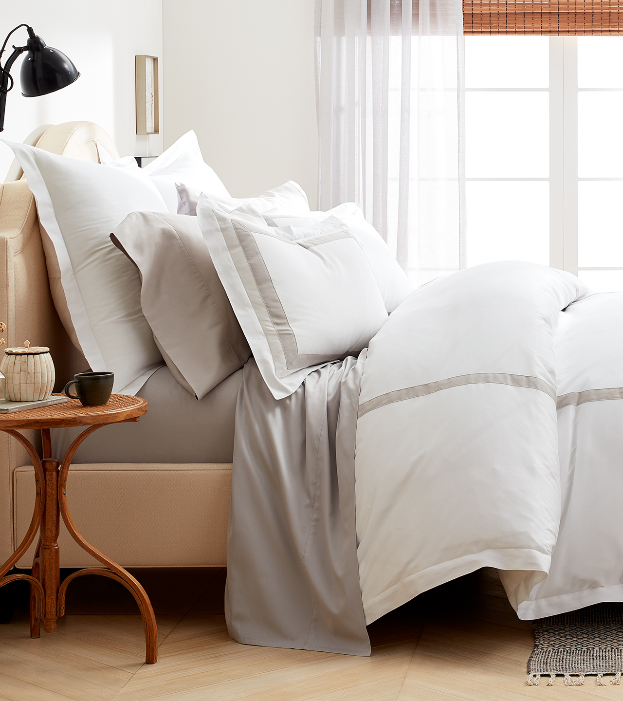 White/Pewter Banded Duvet Set