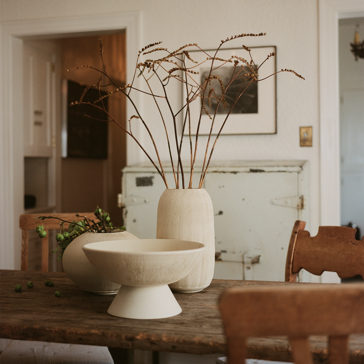 Photography by Elizabeth Carababas and styling by Ilse Helgen.