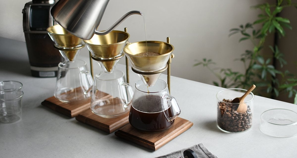 Drip coffee brewer brass stand set - 4 cups