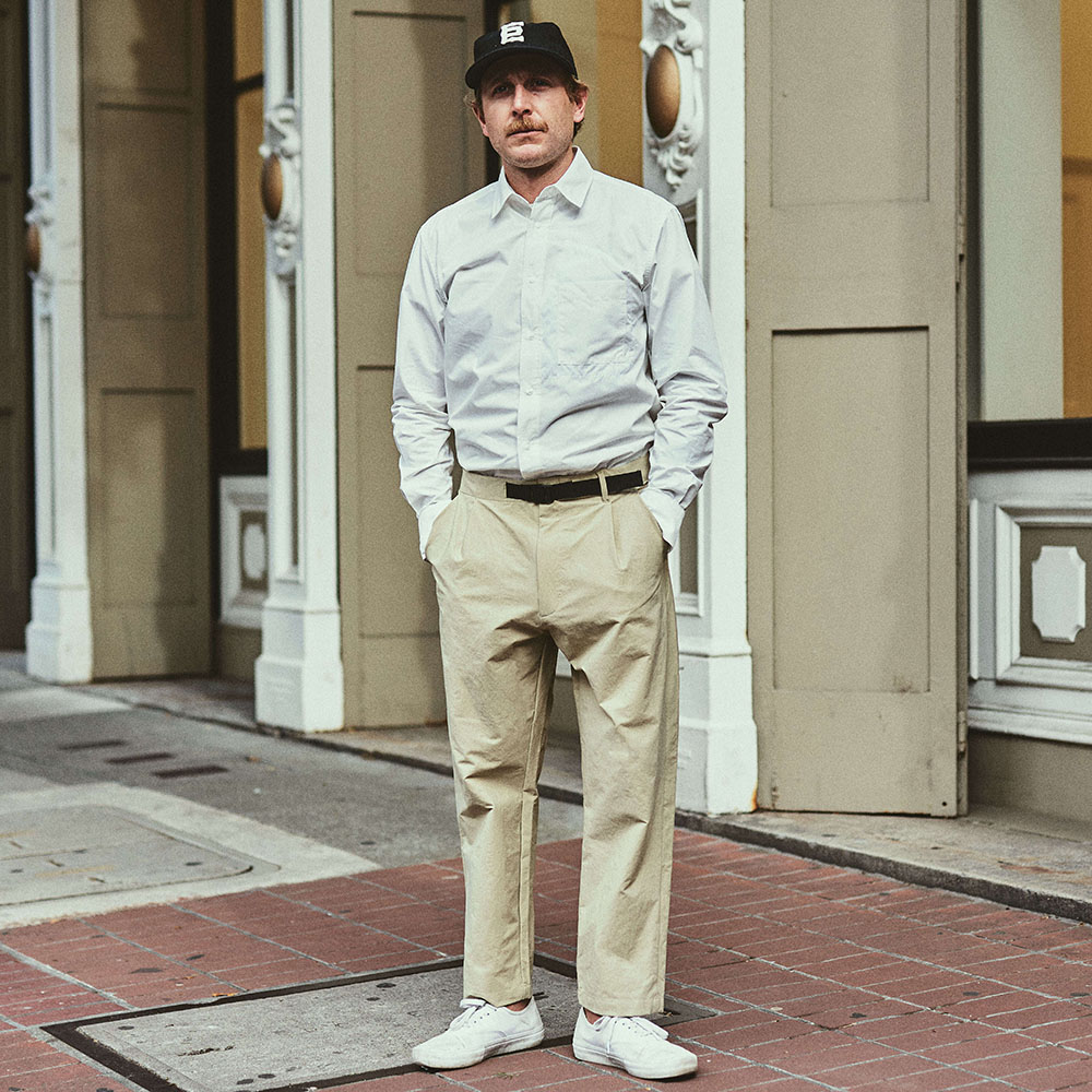 ONE TUCK TAPERED STRETCH TROUSERS | Goldwin USA