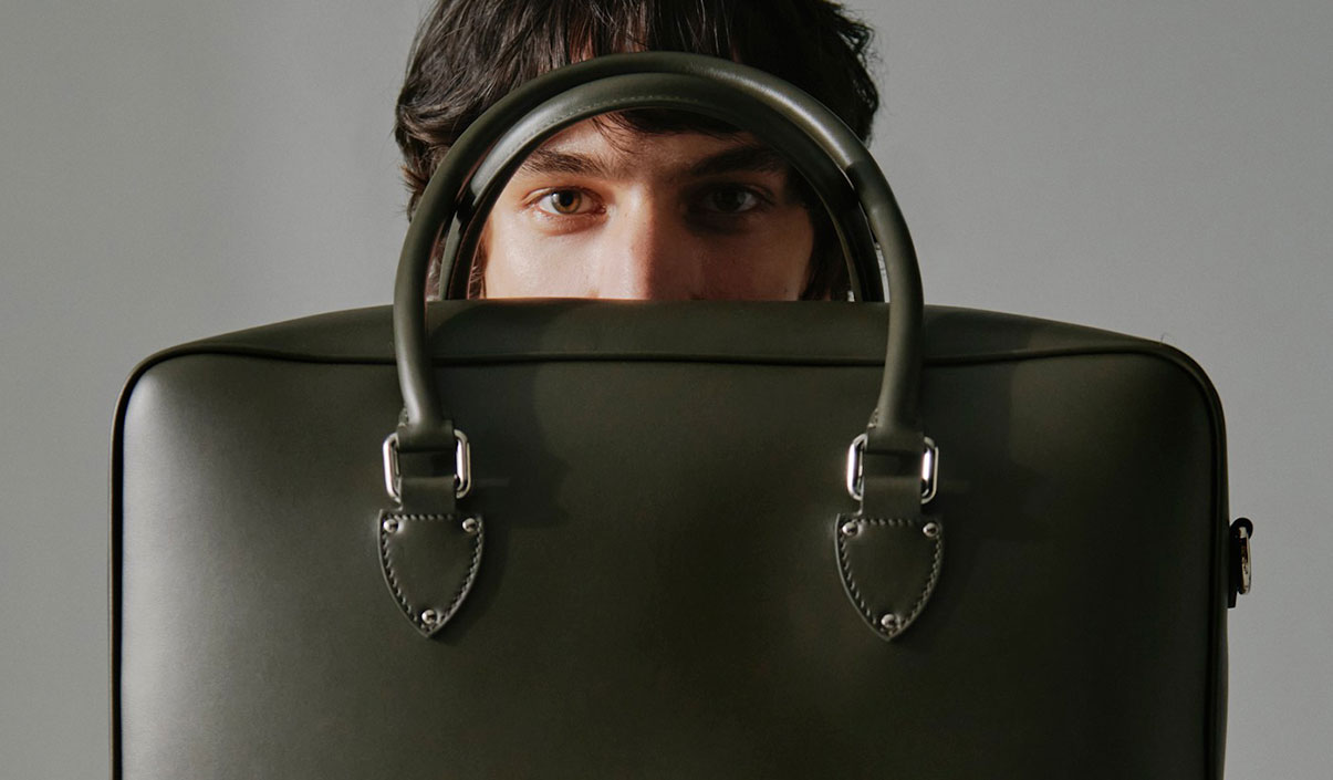 男性へのおすすめギフト | 英国製 高級 | グローブ・トロッター（Globe