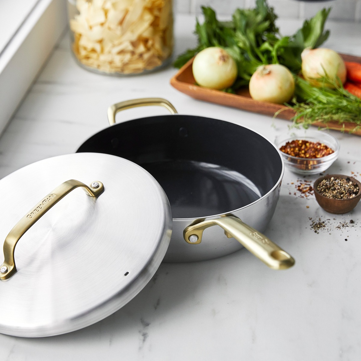 Greenpan Saute Pan with Helper Handle, Non Stick, Toxin Free Ceramic Sauté  Pan - Induction & Oven Safe Cookware - 28 cm/4.2 Litre, Grey