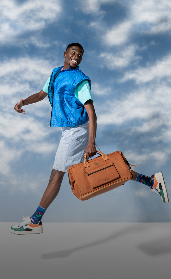 Cabaïa Europe We produced cruelty free and highly colored, beanies, socks, backpacks, towels for men, women, kids. Our accesories all have their own ingeniosity to discover.