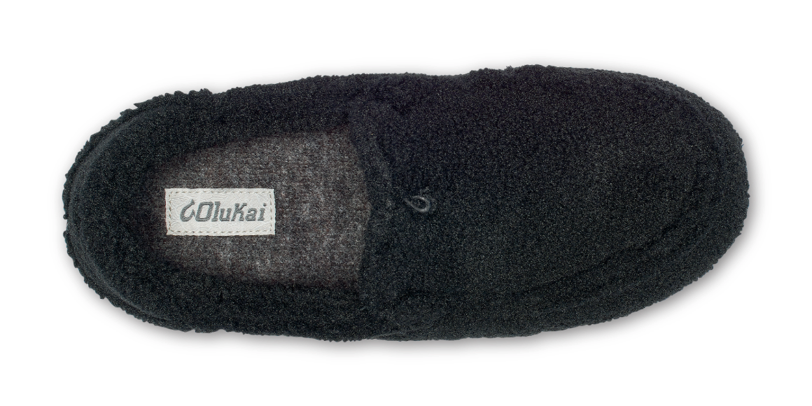 cleaning olukai slippers