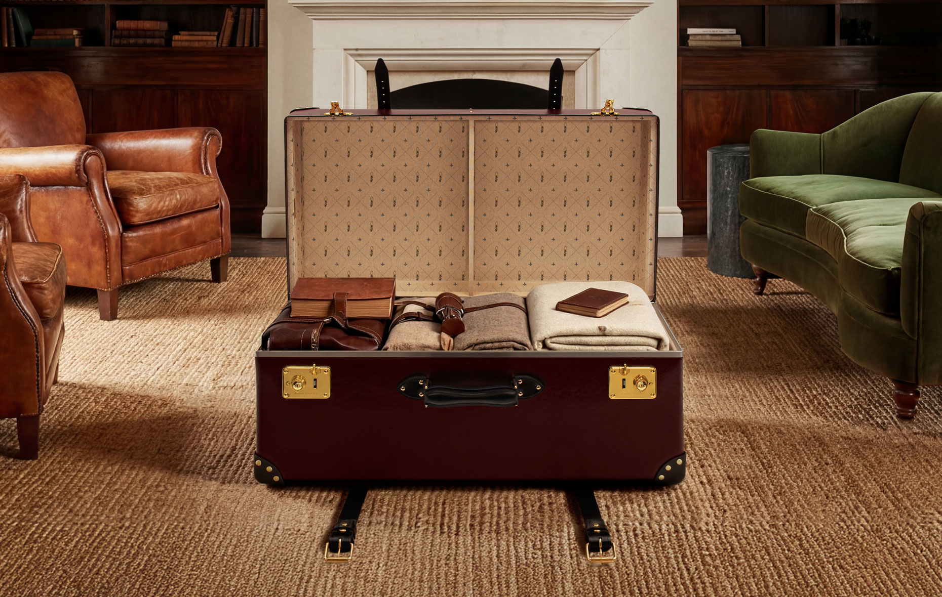 新着製品｜オンラインストア｜グローブ・トロッター（Globe-Trotter