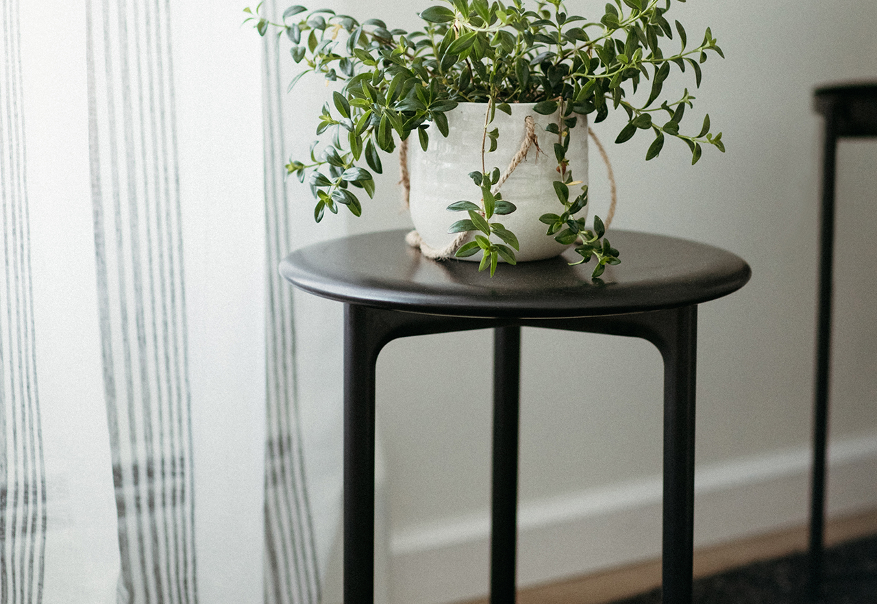 Desks & Tables Haworth Retail Store