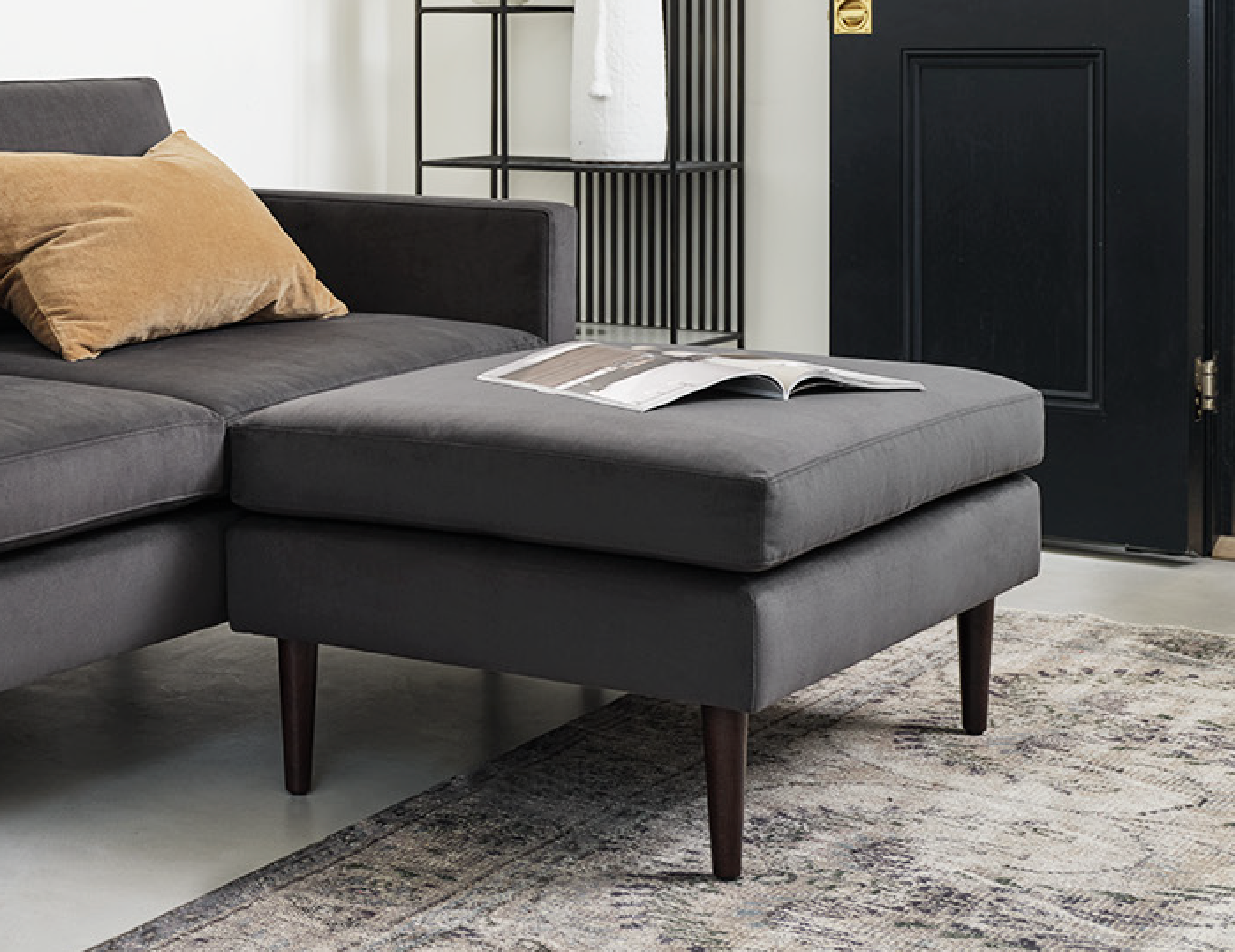 Super comfy online chaise lounge