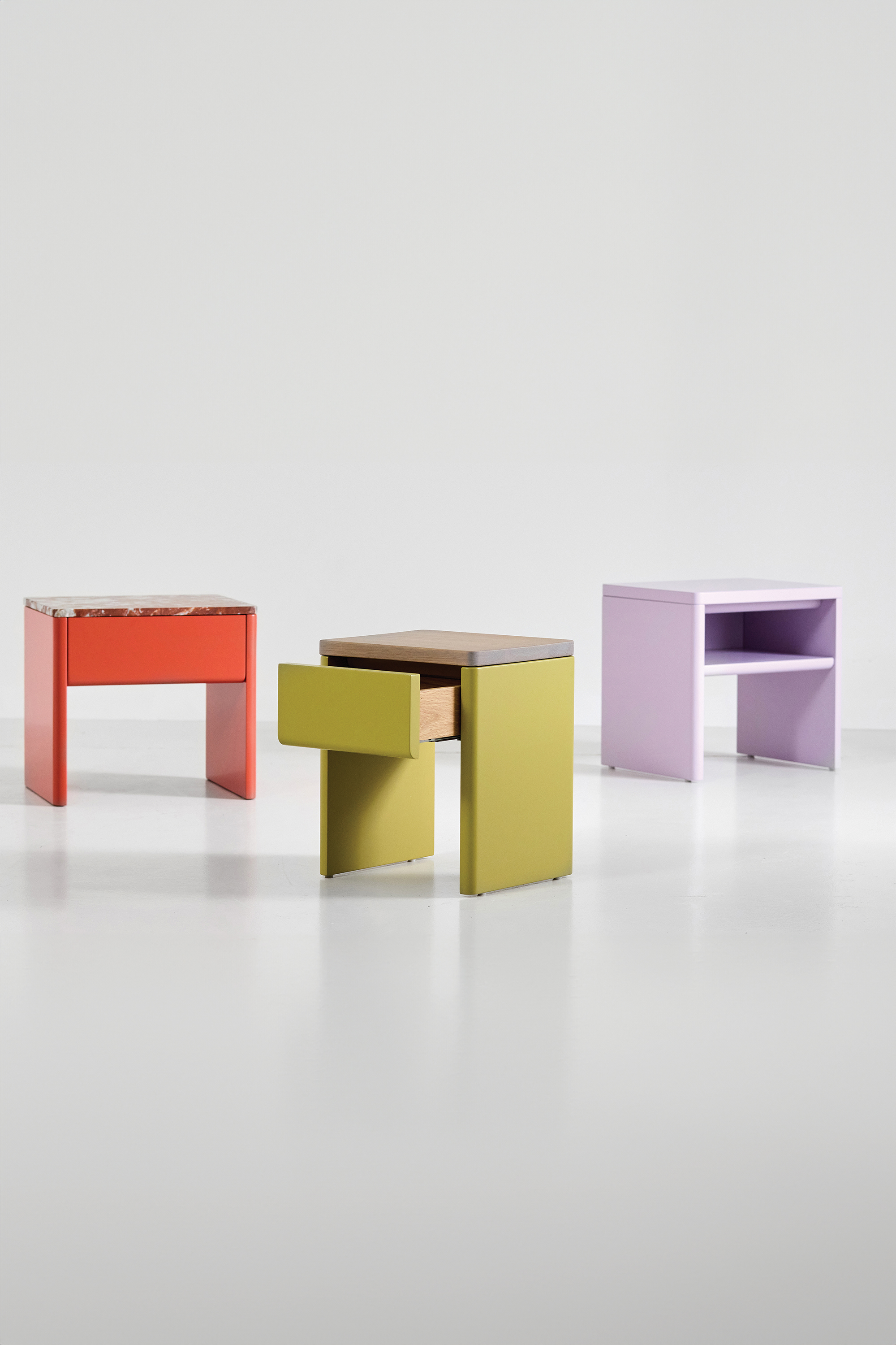 Jardan Pia Bedside Table 02