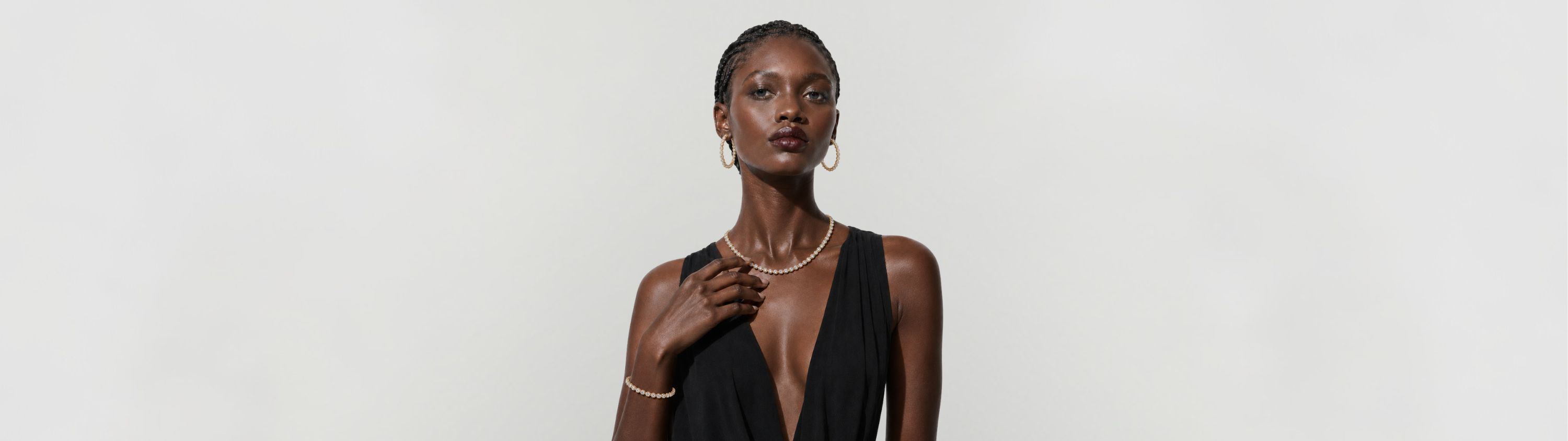 Banner image of Jevar Yellow Gold Jewelry collection
