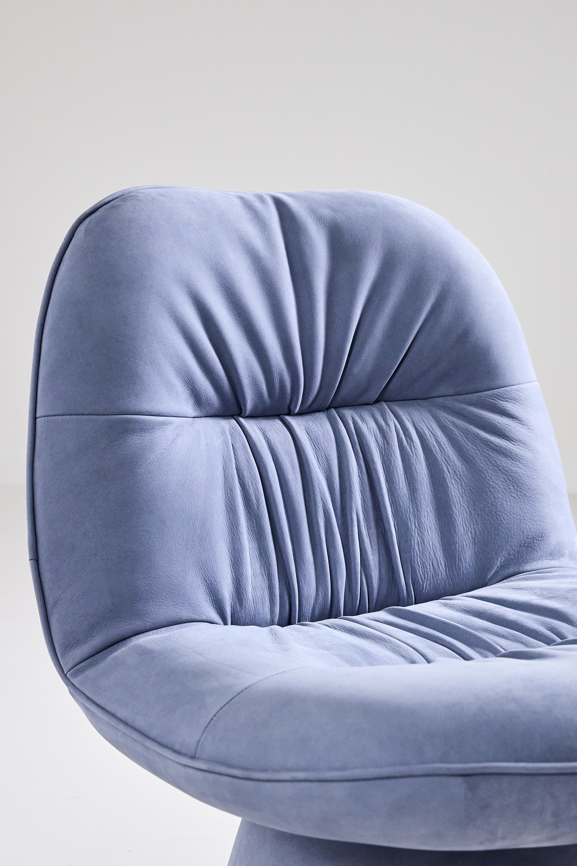 Jardan Wes Chair Emerson Periwinkle 11