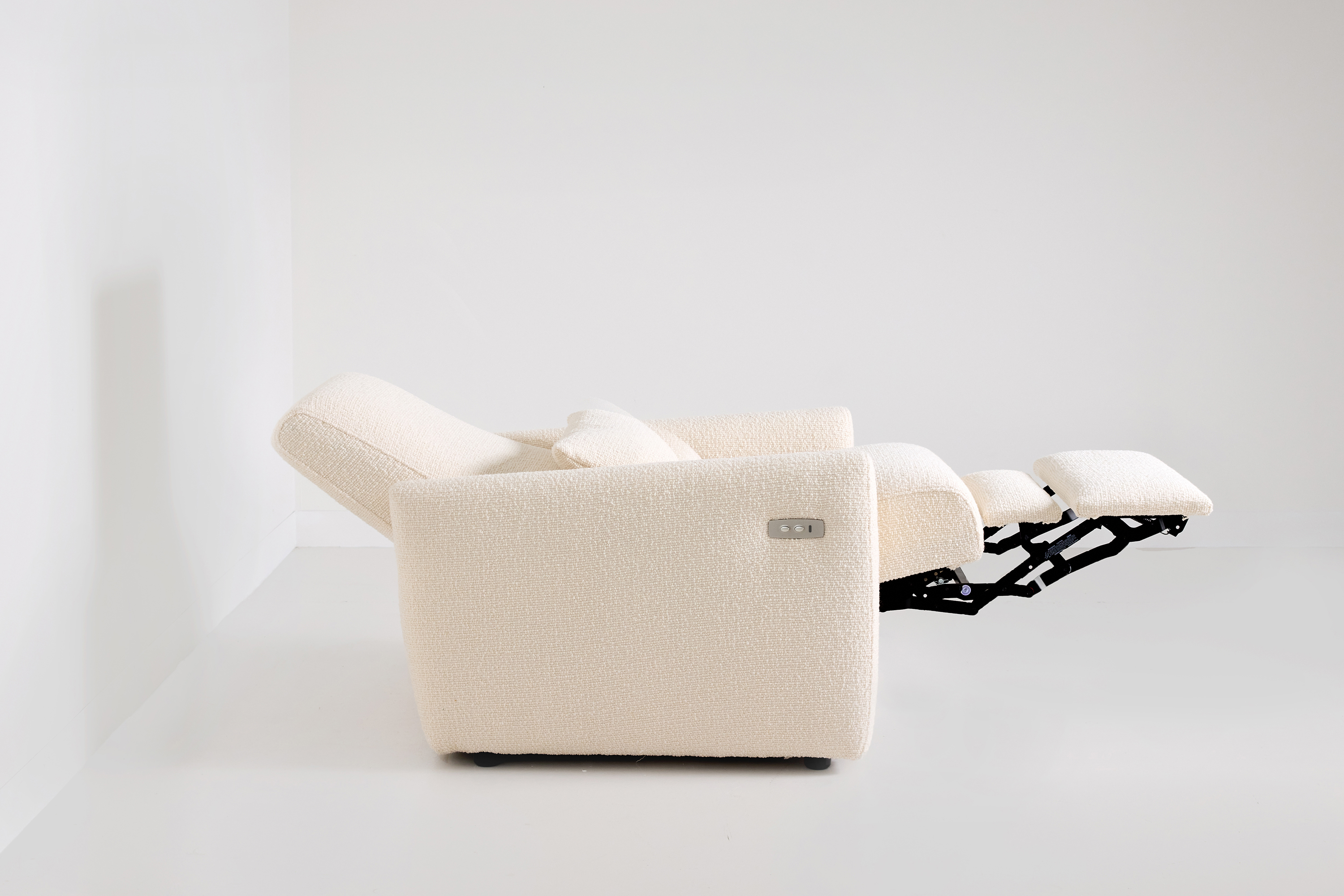 Jardan Burton Armchair