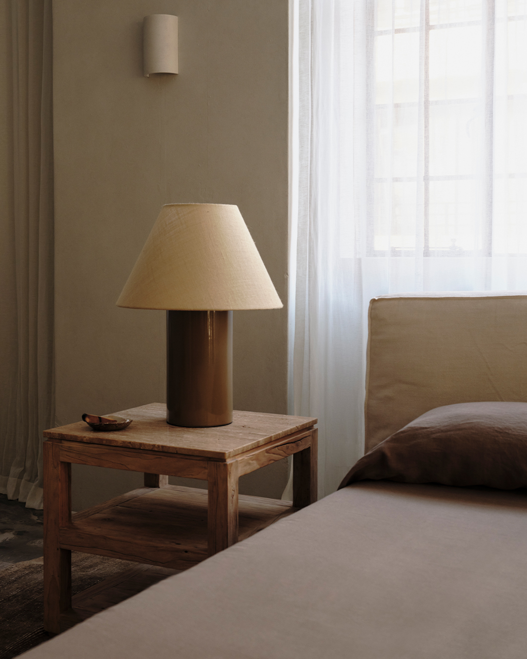 Axol Side Table With Shelf