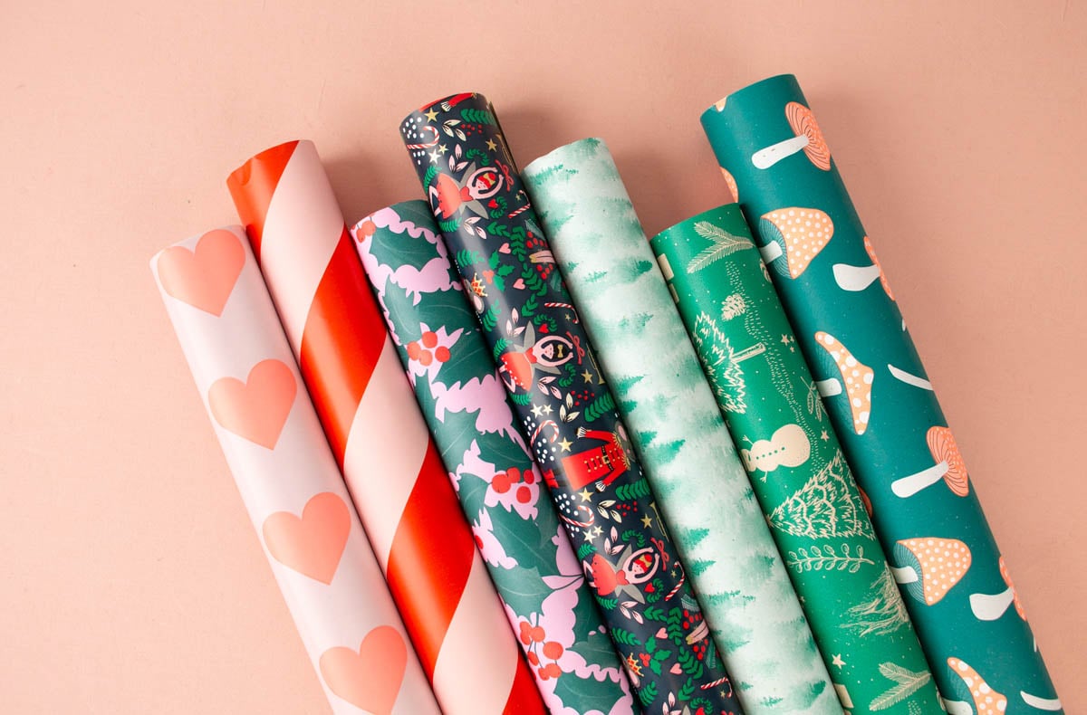 Papiers cadeaux et pochettes cadeaux pour Noel