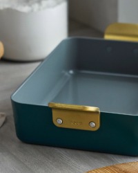  -  - Lasagna Pans