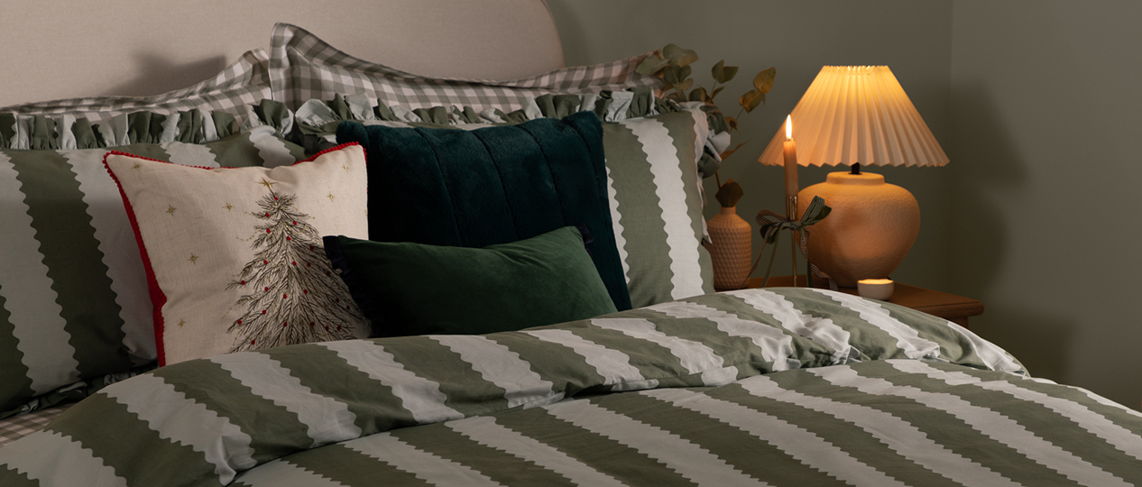Furn. Christmas Spirit Bettwäsche-Set Doppelbett – Weihnachtliches Design, Polycotton, Grün