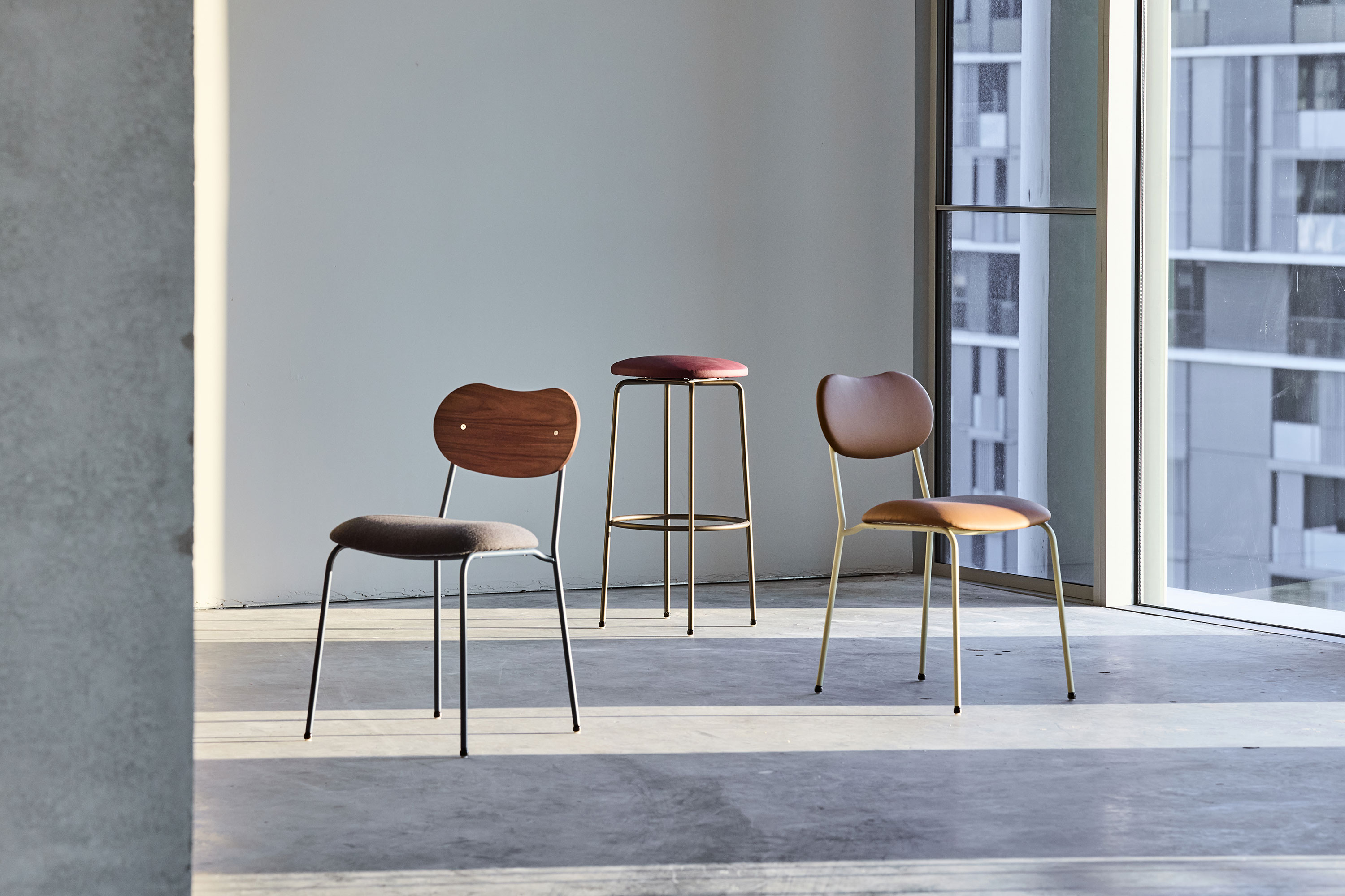 Jardan Bureau Kai Chairs and stools 02