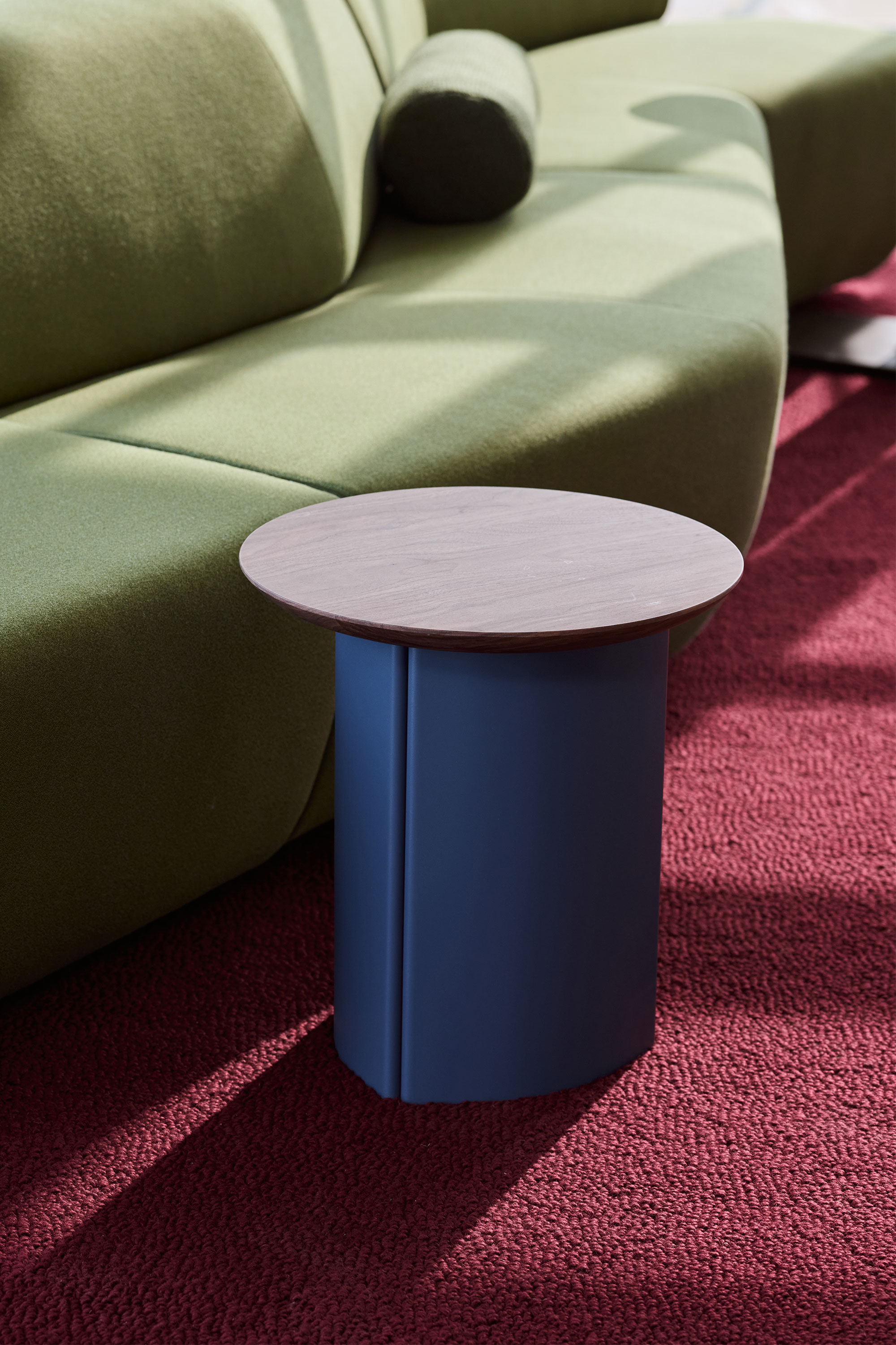 Jardan Bureau Soren Side Table Walnut Nocturne 02