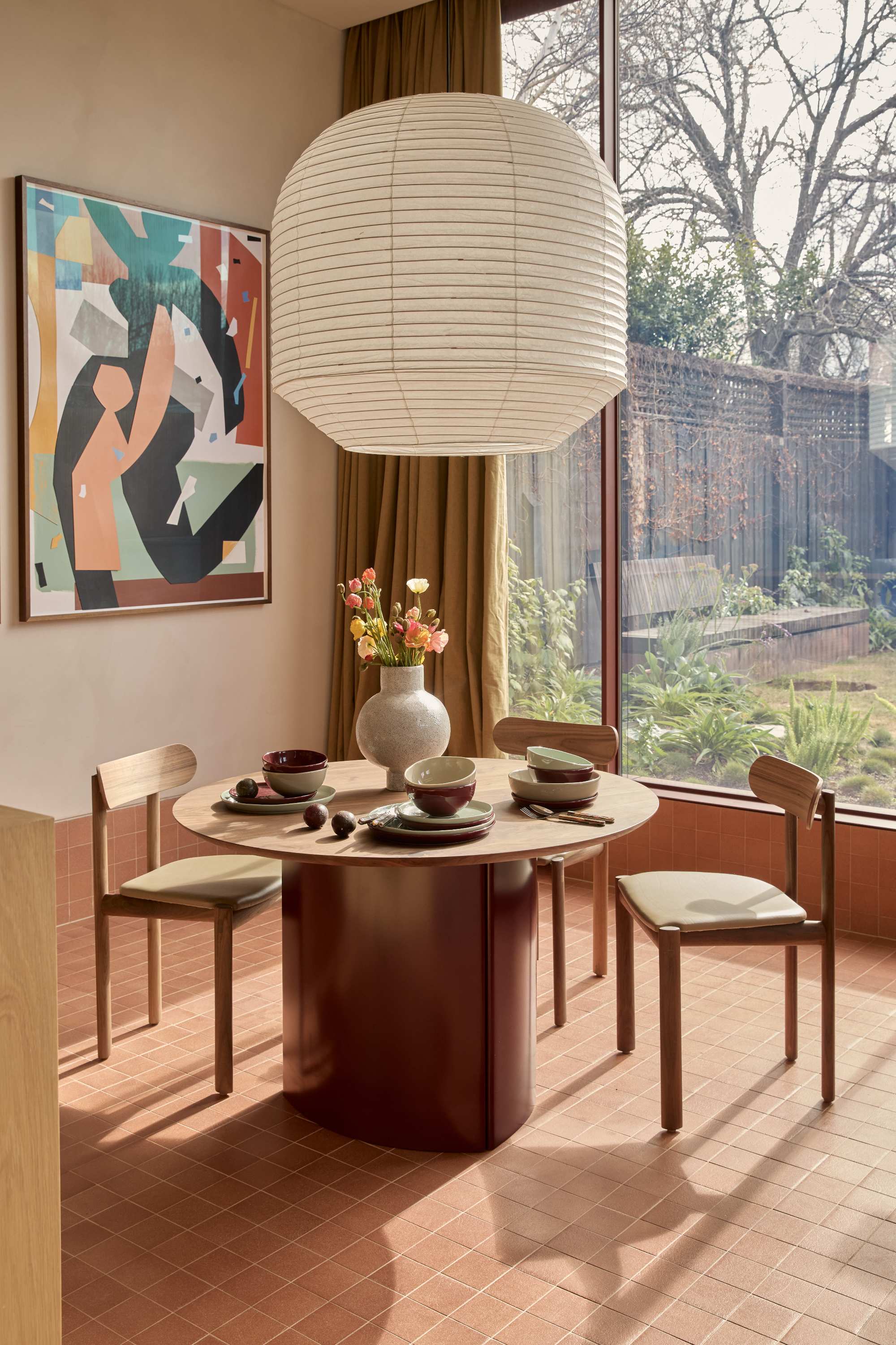 Jardan Soren Table Clarat Walnut Rye Chair 4