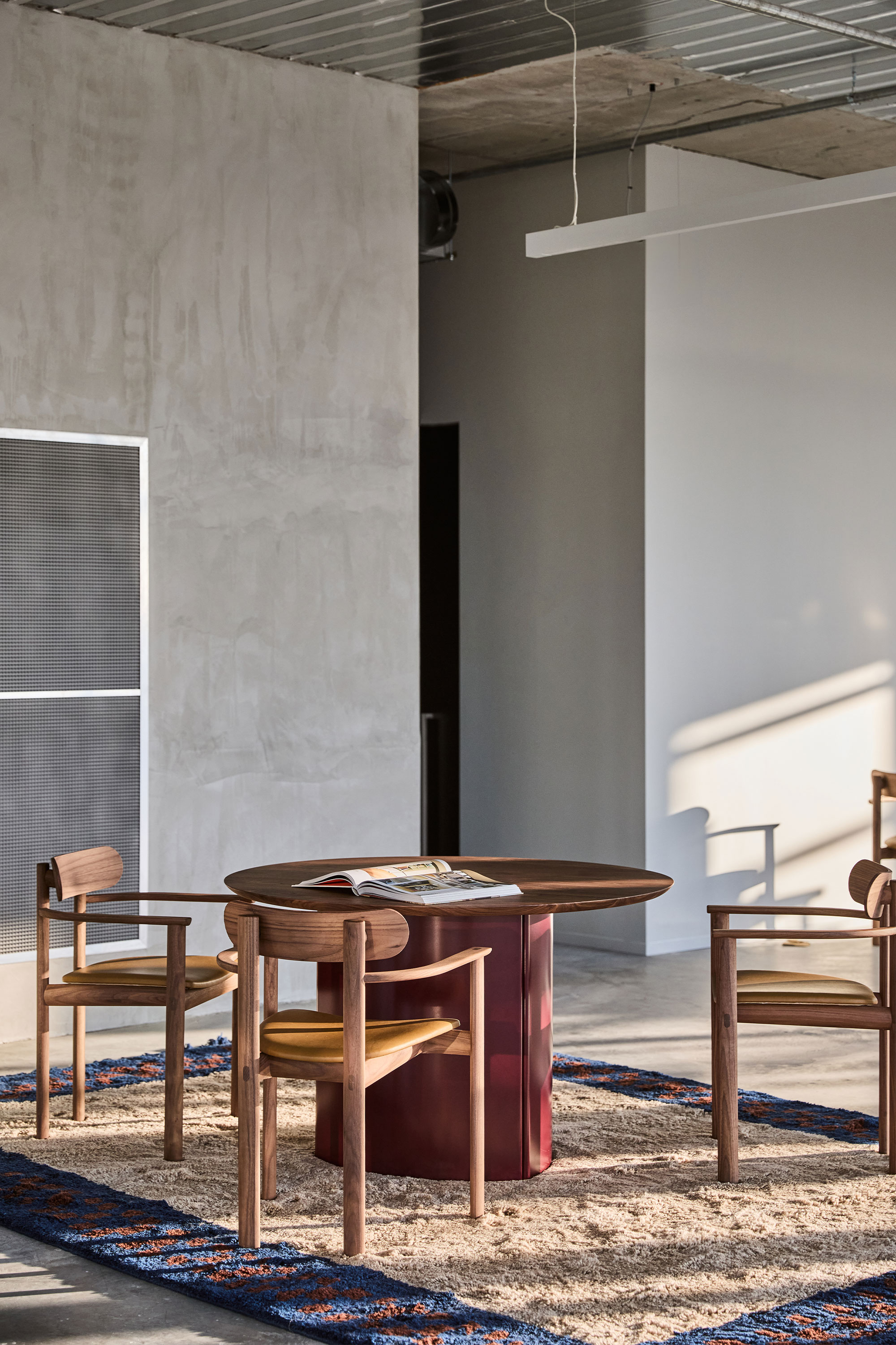 Jardan Bureau Rye Chair with Arms Walnut Greyson Caramel Soren Dining Walnut Claret 07