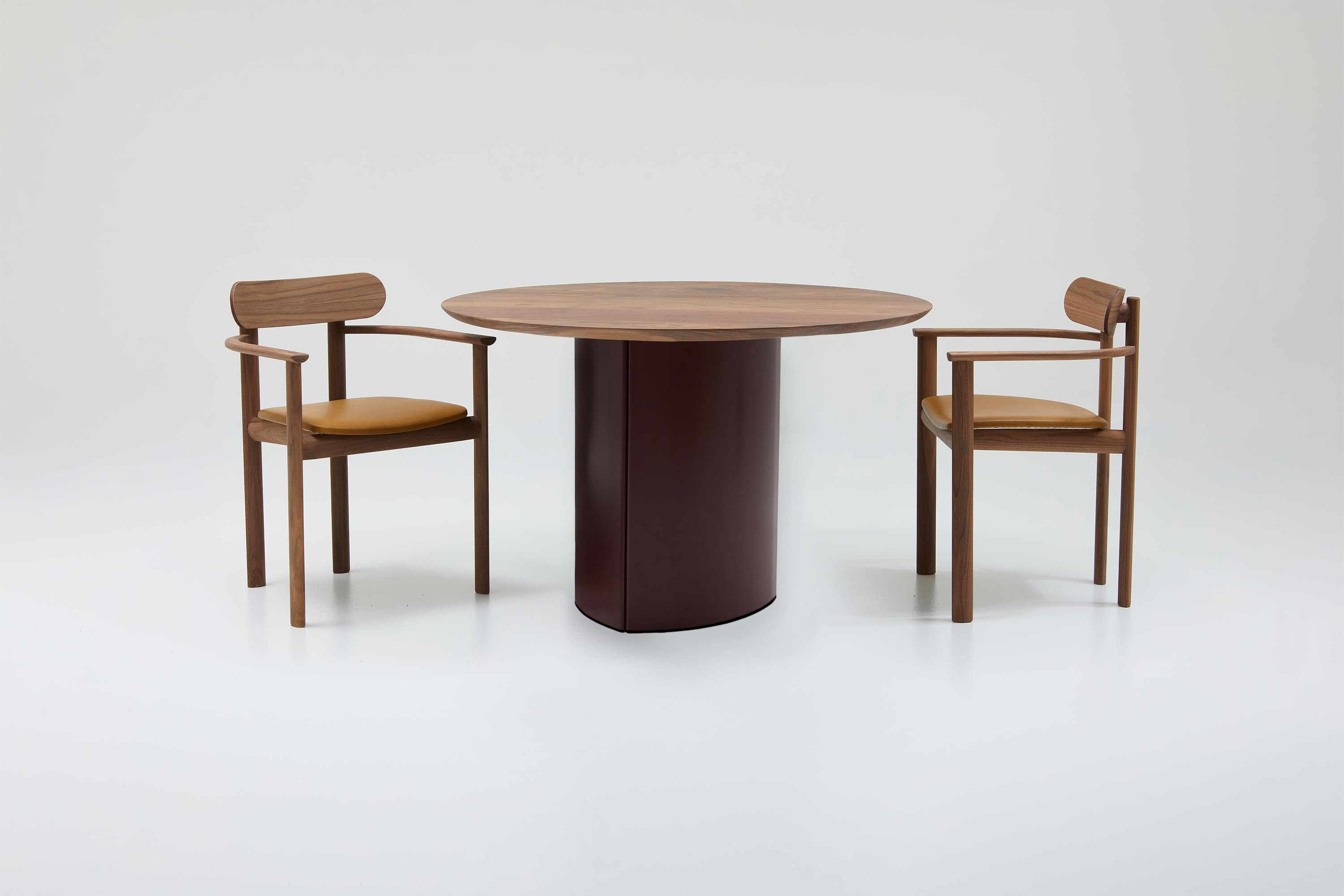 Jardan Soren Table Clarat Walnut Rye Chair Caramel Walnut 13