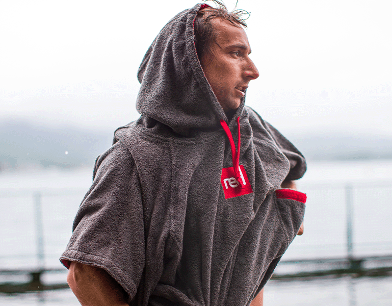 Red Original Men's Toweling Robes I Outdoor Changing Robes