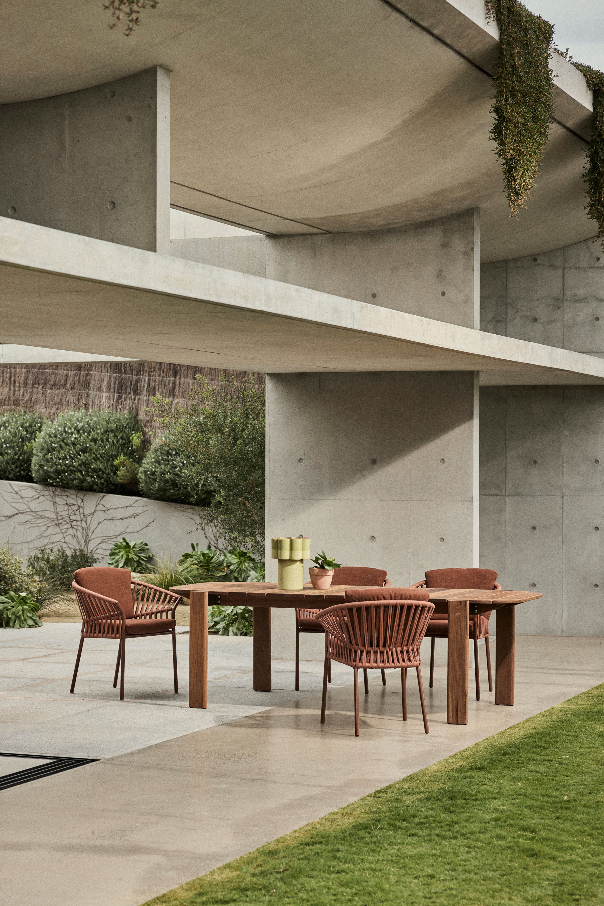Jardan Outdoor Luma DiningChair Clem DiningTable 12