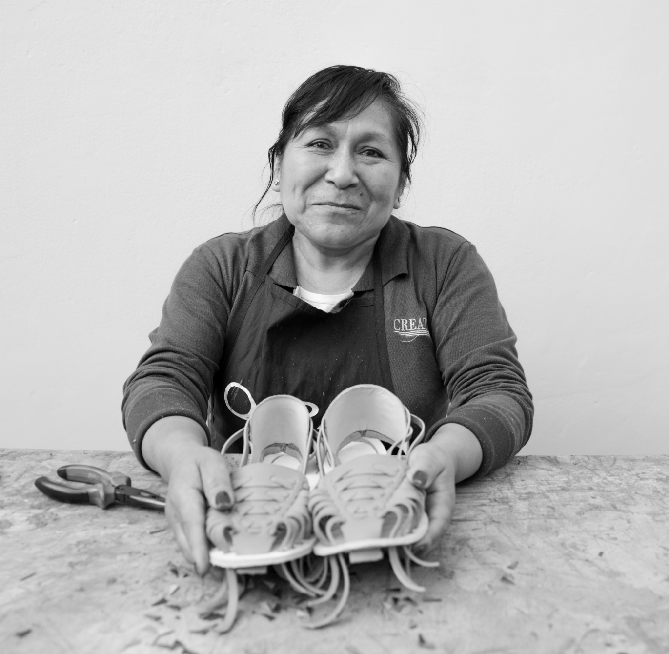 Nisolo Women's Huarache Sandal Bone