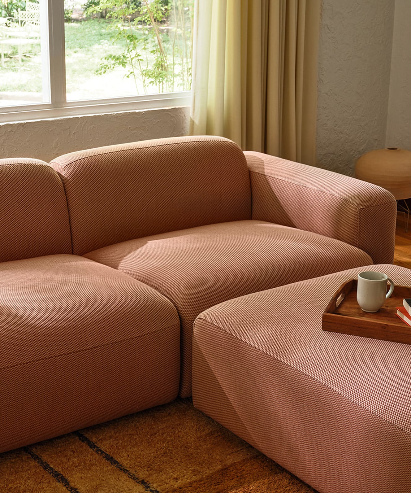 Sectionals & Sofas
