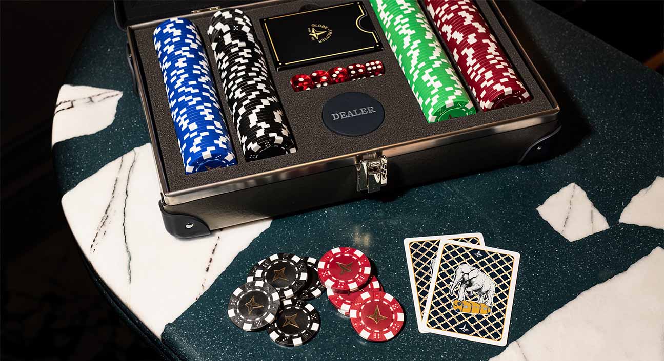 Poker Set Example Poker Sets | Globe-Trotter Luxury Luggage