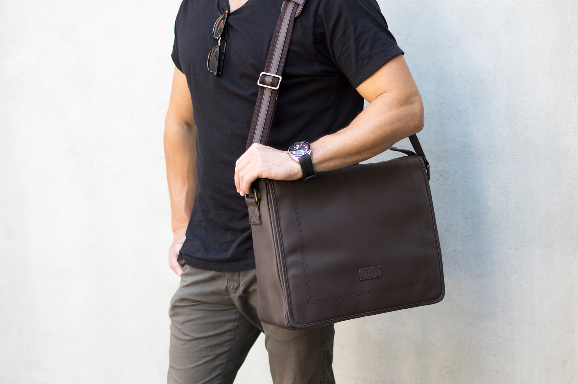 thumb-HARDY SATCHEL - TAN