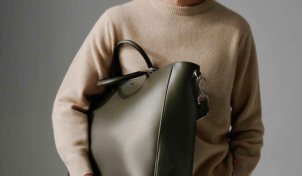 男性へのギフト - 唯一無二のバッグ | グローブ・トロッター（Globe