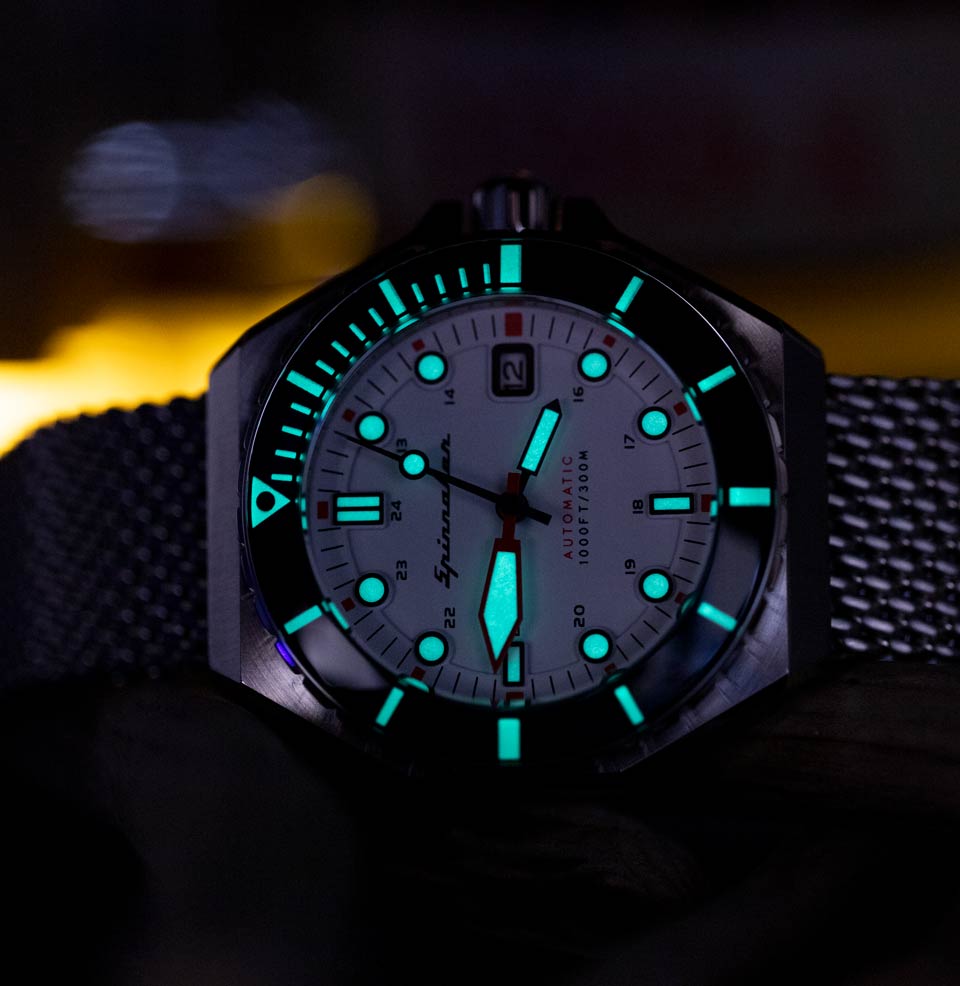 Dumas Lume on dial and hands