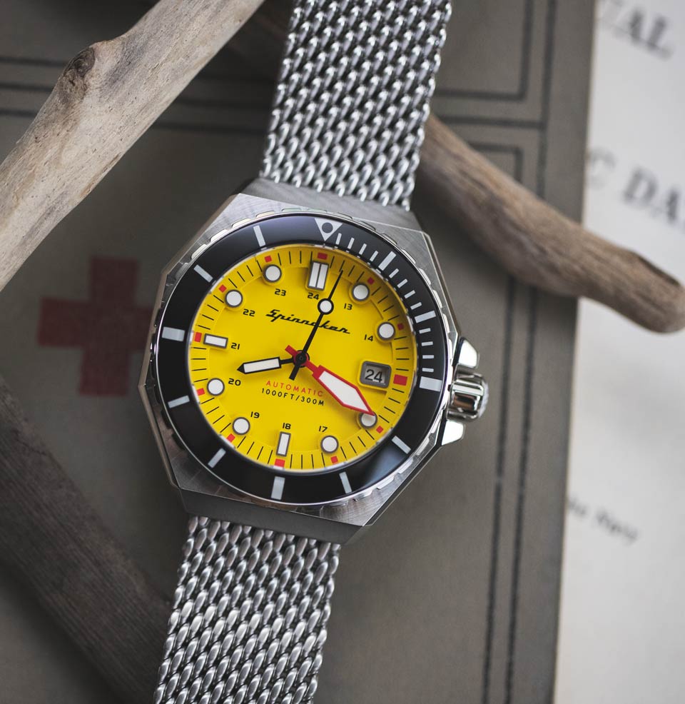 Dumas Bright Yellow with Red Accents