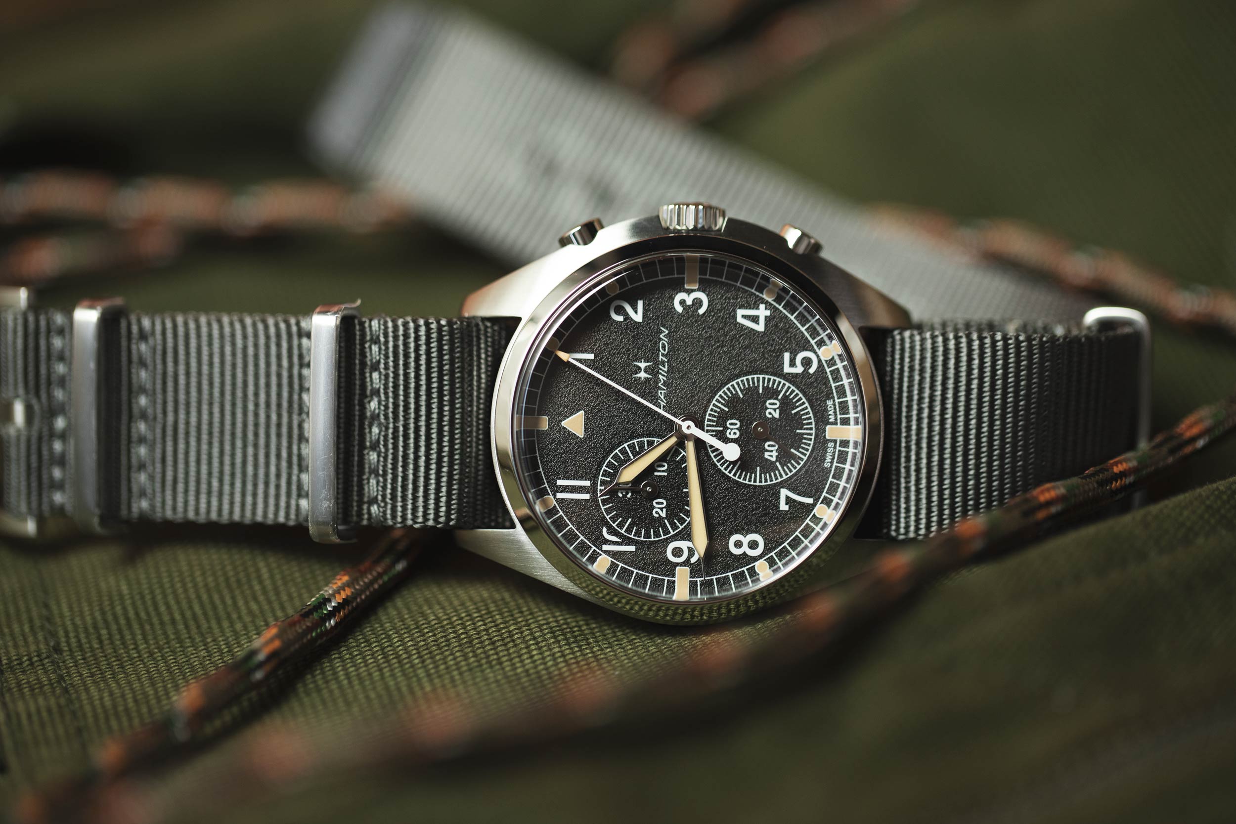 Khaki Aviation Pilot Pioneer Chrono Quartz – Windup Watch Shop