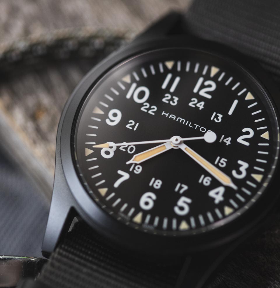 hamilton khaki field mechanical winding