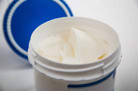 Liquid, Drinkware, Ingredient, Fluid, Cream, Drink, Plastic bottle, Solution, Cream, Lid