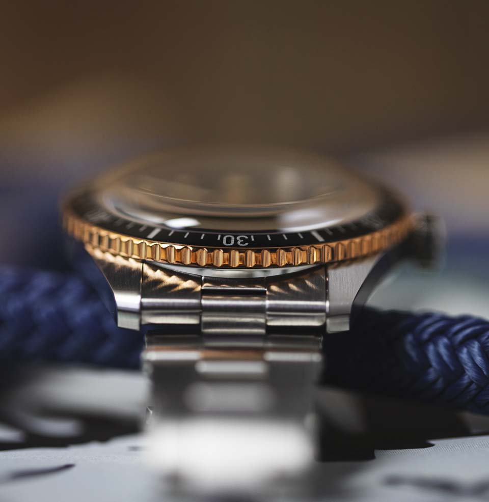 Divers Sixty-Five 40mm - Bronze Bezel Solid bronze bezel