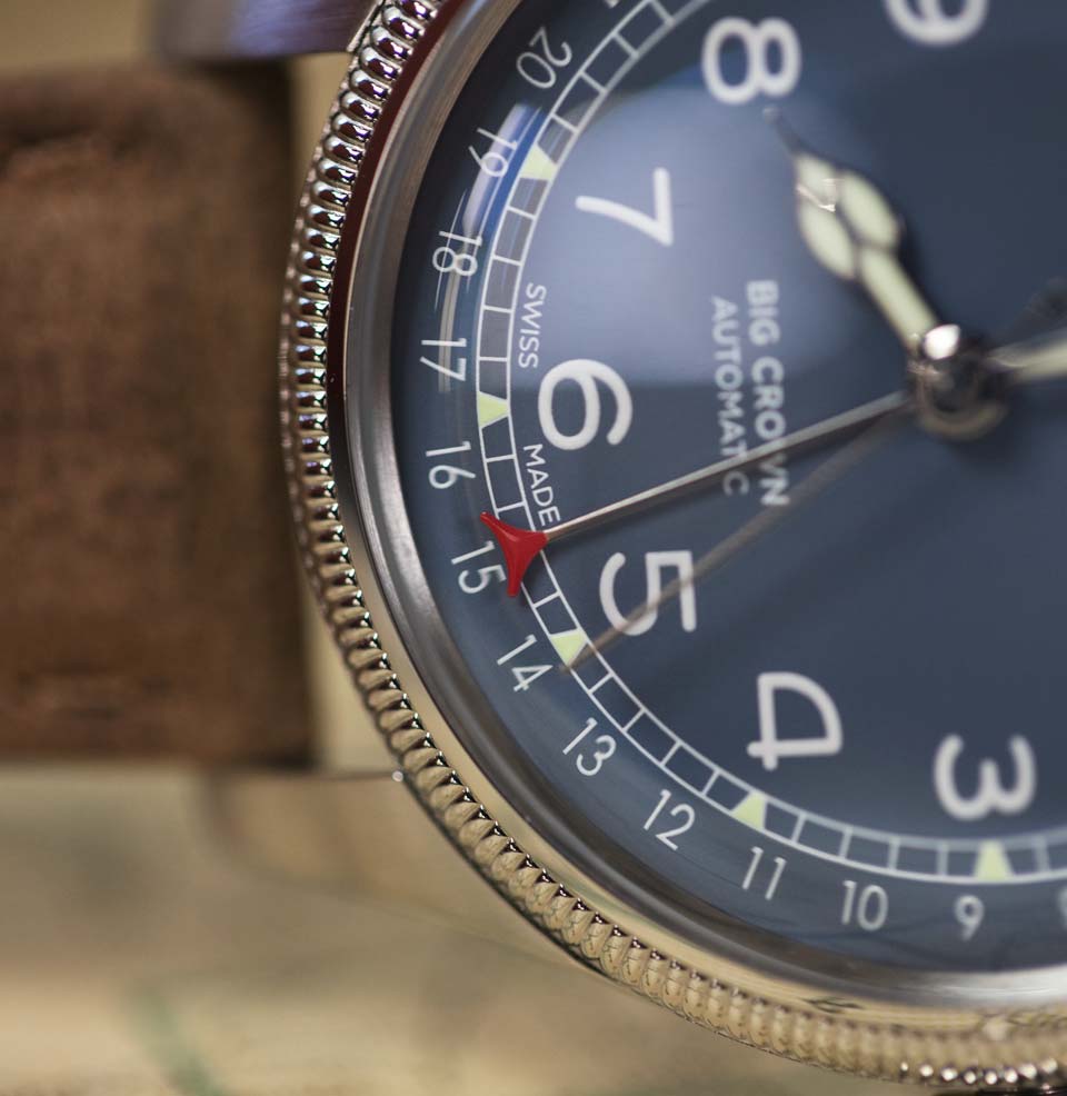 Big Crown Pointer Date Pointer date