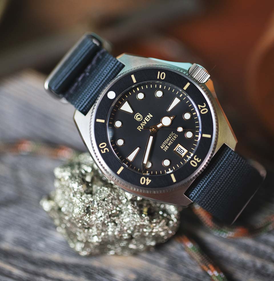 Solitude LE Classic dive layout