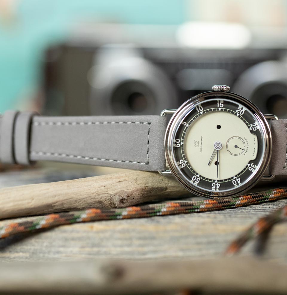 Degraw Understated and stylish