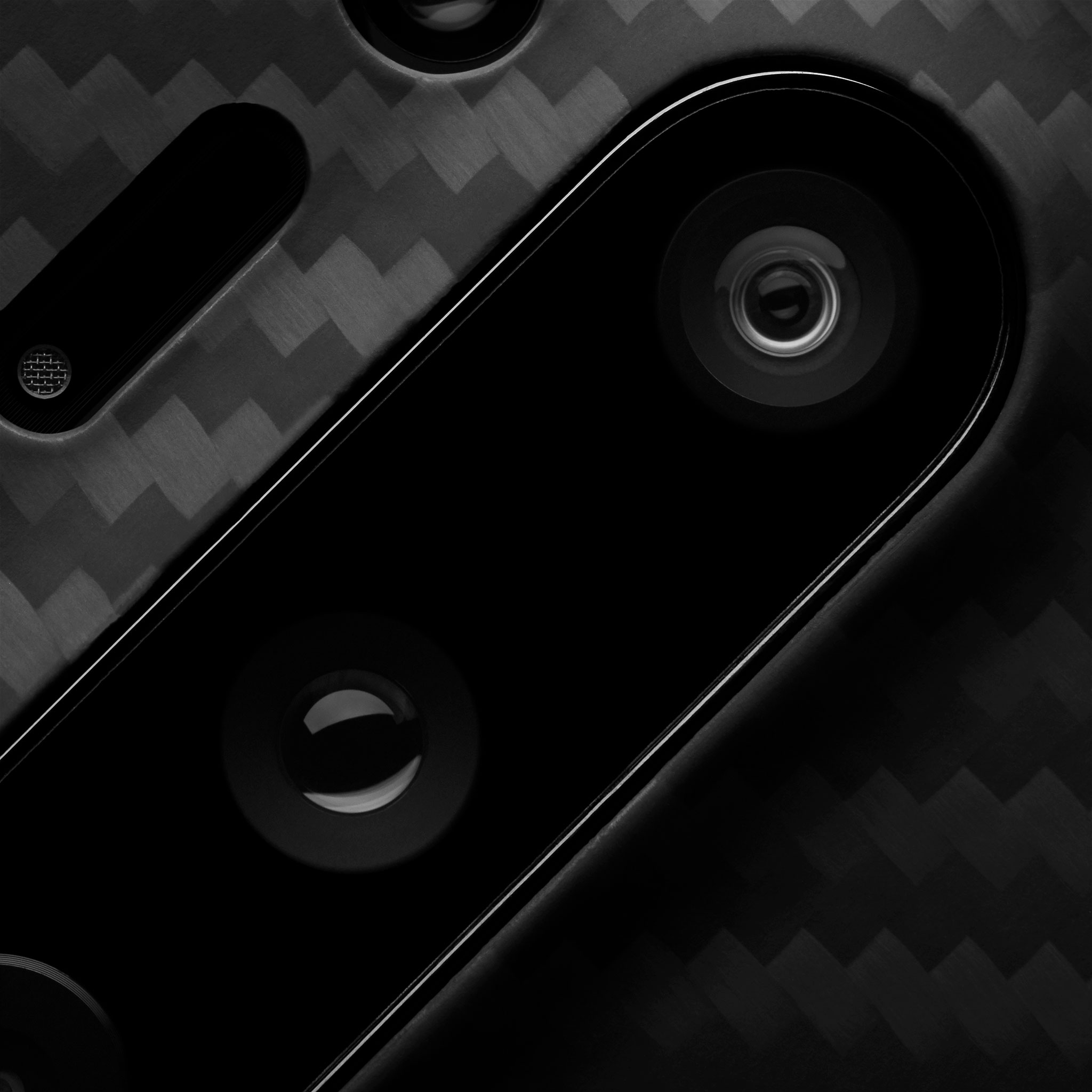 OnePlus 8 Pro Latercase - Close-up