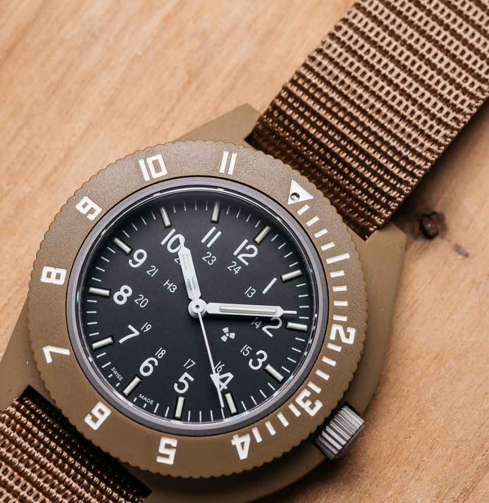 Navigator BI-DIRECTIONAL 12-HR BEZEL