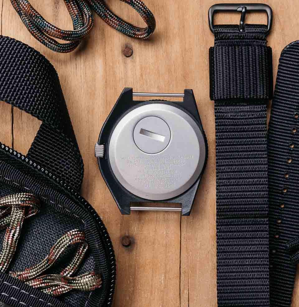 Navigator MIL-SPEC SPECIFICATIONS ON THE 316 STEEL CASE BACK