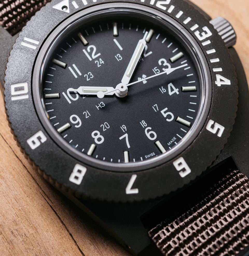 Navigator BOLD AND LEGIBLE DIAL With DATE