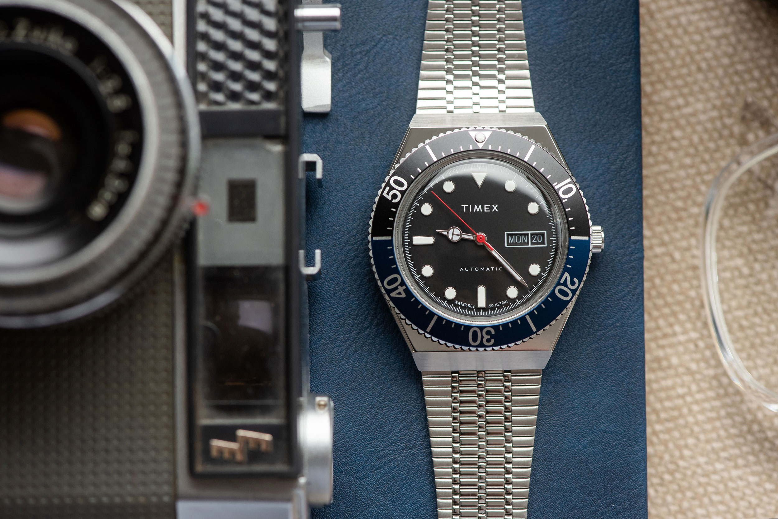 Timex M79 Automatic Embrace Timelessness with this Classic Watch