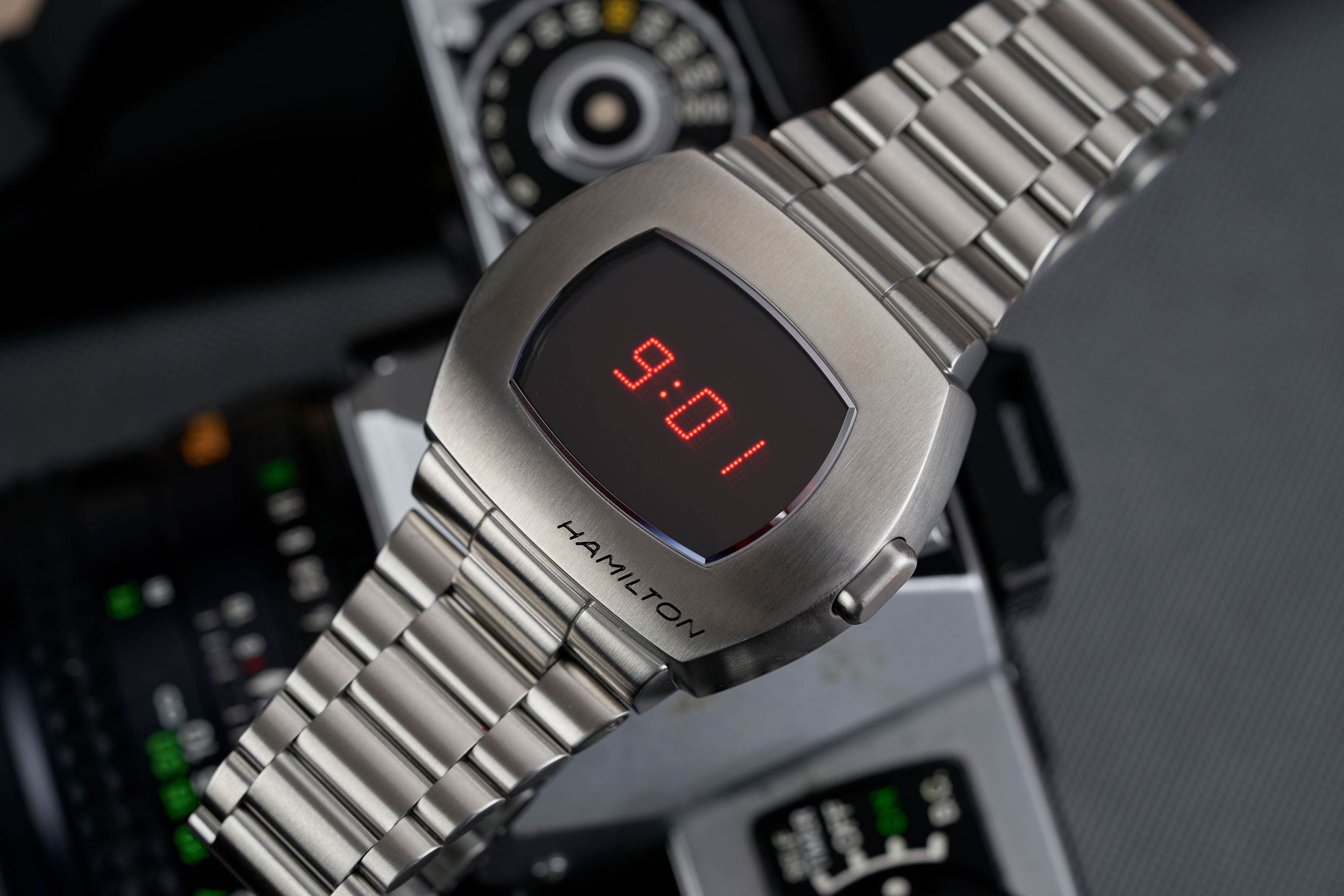 hamilton digital watch